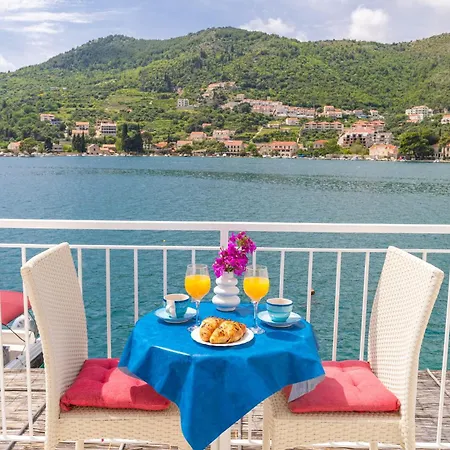 Quiet And Relaxing Seastar With A Balcony Appartamento