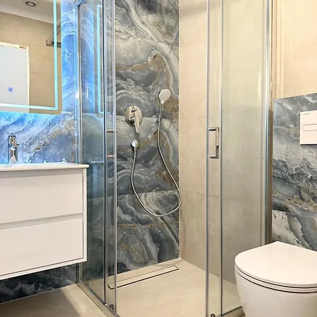 Quiet And Relaxing Seastar With A Balcony * زاتون