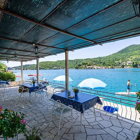Quiet And Relaxing Seastar With A Balcony Zaton (Dubrovnik-Neretva)