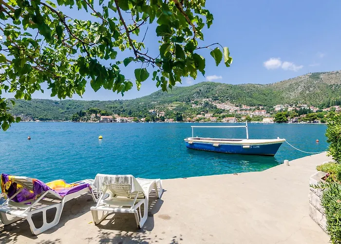 Quiet And Relaxing Seastar With A Balcony * זאטון