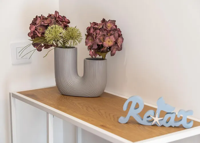 Quiet And Relaxing Seastar With A Balcony זאטון