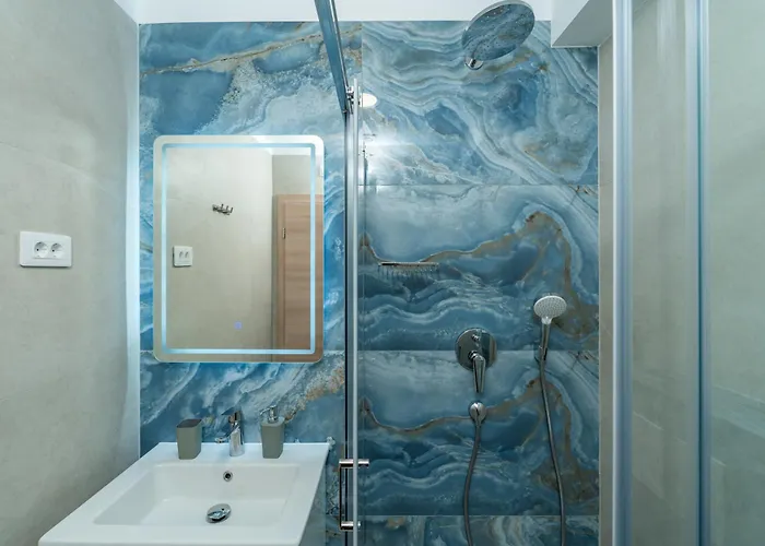 Quiet And Relaxing Seastar With A Balcony * זאטון