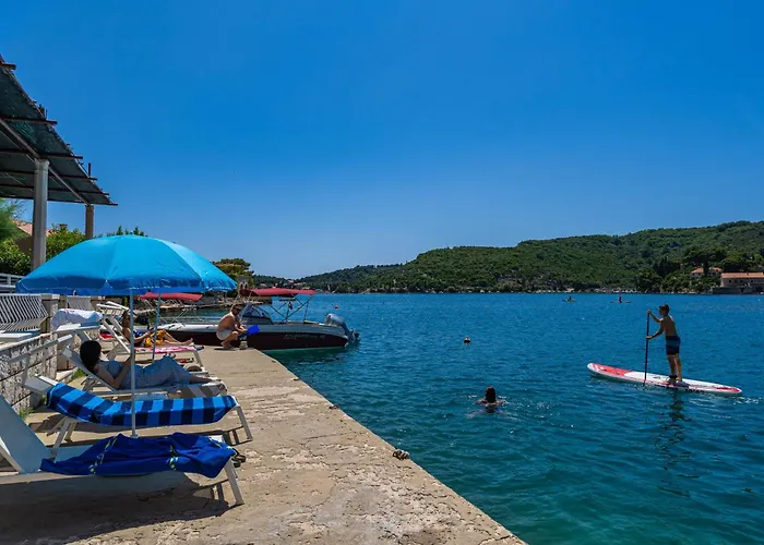 Quiet And Relaxing Seastar With A Balcony